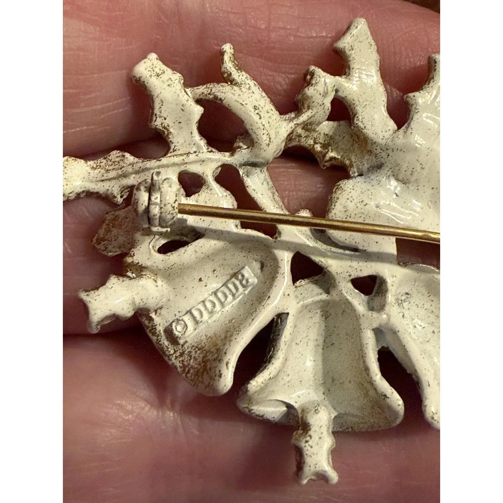 1960's Dodds Christmas Bells Brooch White Gold Red